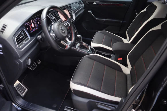 Volkswagen T-Roc - Afbeelding 18 van 30
