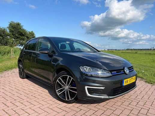 Volkswagen Golf - Afbeelding 2 van 16
