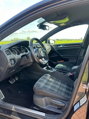 Volkswagen Golf - Afbeelding 8 van 16