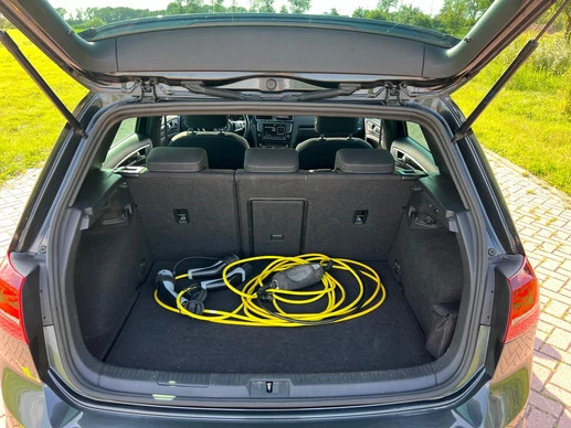 Volkswagen Golf - Afbeelding 11 van 16