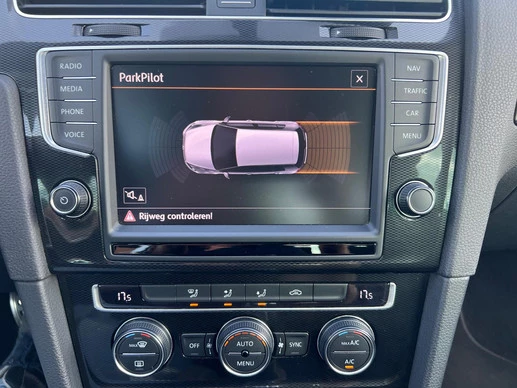 Volkswagen Golf - Afbeelding 12 van 16