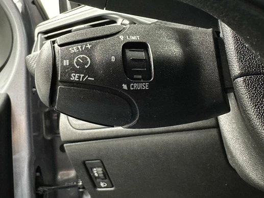 Peugeot 2008 - Afbeelding 18 van 30