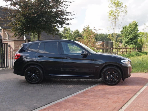 BMW iX3 - Afbeelding 11 van 30