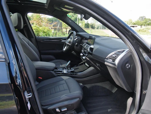 BMW iX3 - Afbeelding 14 van 30