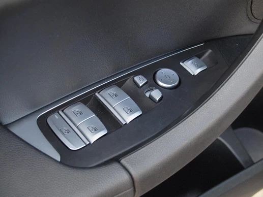 BMW iX3 - Afbeelding 27 van 30