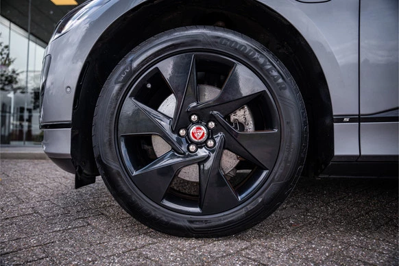 Jaguar I-PACE - Afbeelding 17 van 30