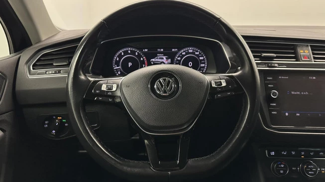 Volkswagen Tiguan - Afbeelding 20 van 30