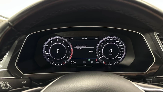 Volkswagen Tiguan - Afbeelding 25 van 30
