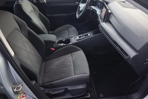 Volkswagen Golf - Afbeelding 16 van 30