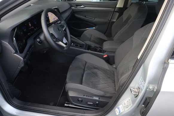 Volkswagen Golf - Afbeelding 17 van 30