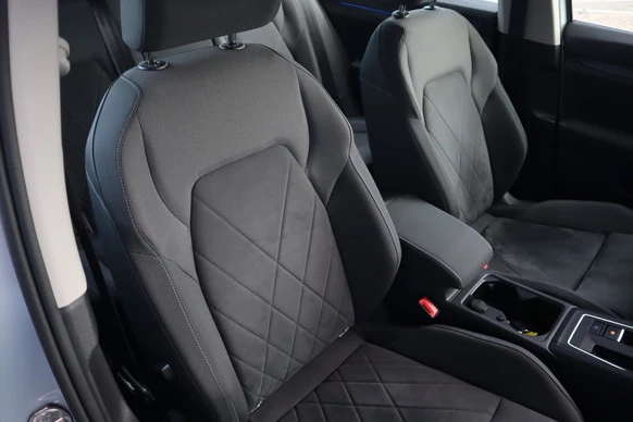Volkswagen Golf - Afbeelding 19 van 30