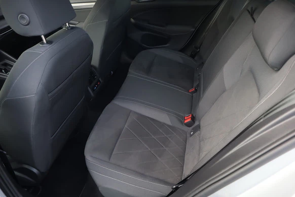 Volkswagen Golf - Afbeelding 20 van 30