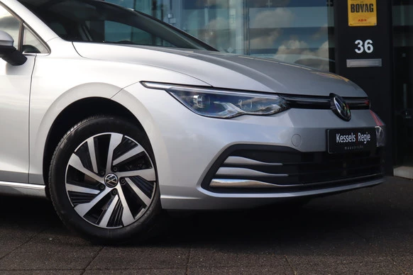 Volkswagen Golf - Afbeelding 21 van 30