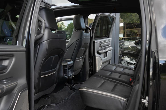 Dodge Ram 1500 - Afbeelding 26 van 30