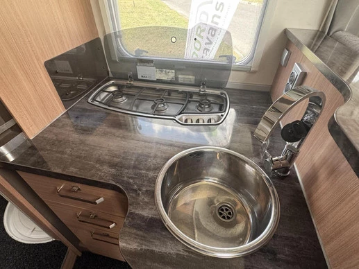 Knaus SKY TI 700 - Afbeelding 17 van 25
