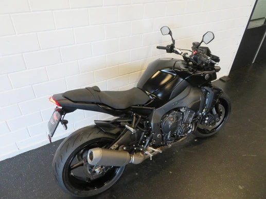 Yamaha MT 10 - Afbeelding 11 van 14