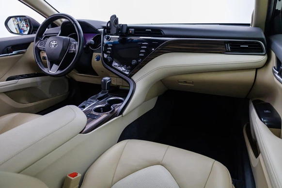 Toyota Camry - Afbeelding 2 van 25