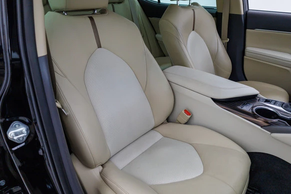 Toyota Camry - Afbeelding 12 van 25