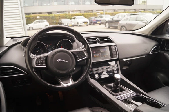 Jaguar F-PACE - Afbeelding 8 van 22