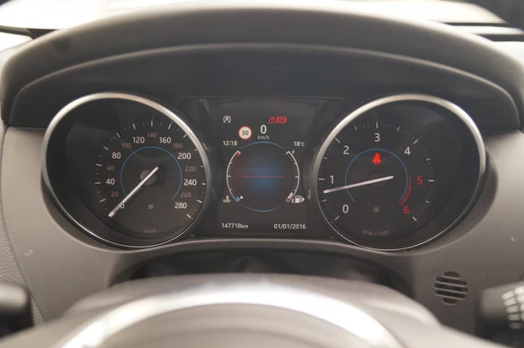Jaguar F-PACE - Afbeelding 16 van 22