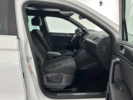 Volkswagen Tiguan - Afbeelding 10 van 30