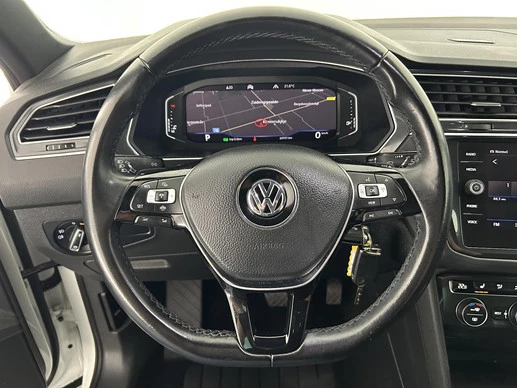 Volkswagen Tiguan - Afbeelding 13 van 30
