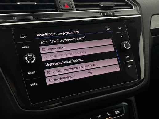 Volkswagen Tiguan - Afbeelding 27 van 30