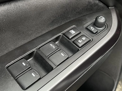 Suzuki Vitara - Afbeelding 21 van 30