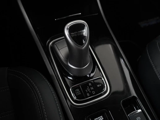 Mitsubishi Outlander - Afbeelding 11 van 30