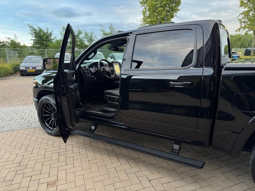 Dodge Ram 1500 - Afbeelding 21 van 30