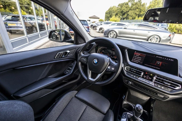 BMW 1 Serie - Afbeelding 18 van 30