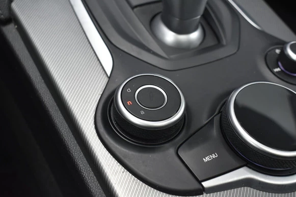 Alfa Romeo Stelvio - Afbeelding 19 van 30