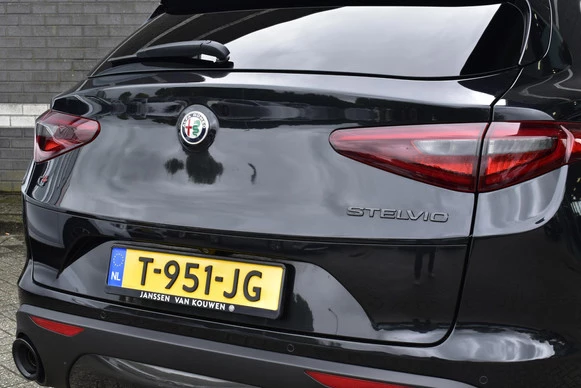 Alfa Romeo Stelvio - Afbeelding 24 van 30