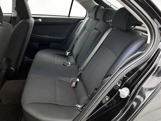 Mitsubishi Lancer - Afbeelding 9 van 30