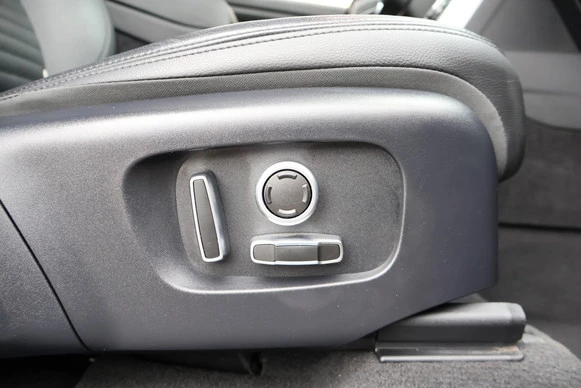 Land Rover Discovery Sport - Afbeelding 16 van 30