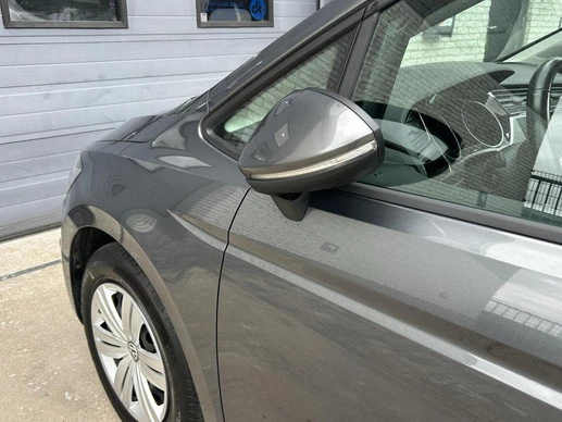 Volkswagen Touran - Afbeelding 10 van 29