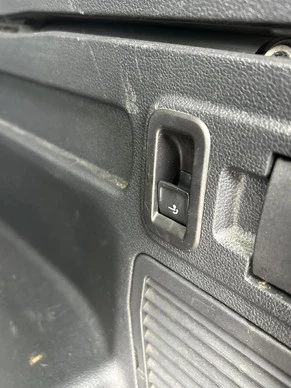 Volkswagen Touran - Afbeelding 17 van 29