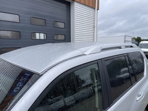 Toyota Land Cruiser - Afbeelding 8 van 30