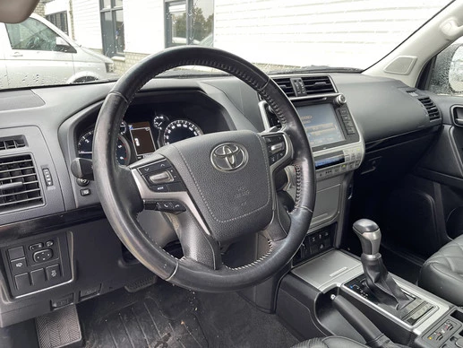 Toyota Land Cruiser - Afbeelding 21 van 30