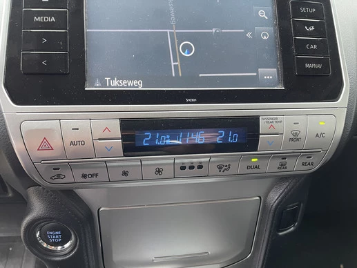 Toyota Land Cruiser - Afbeelding 27 van 30