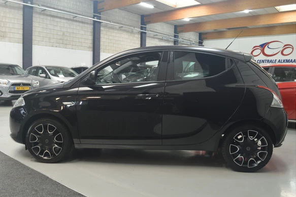 Lancia Ypsilon - Afbeelding 5 van 23