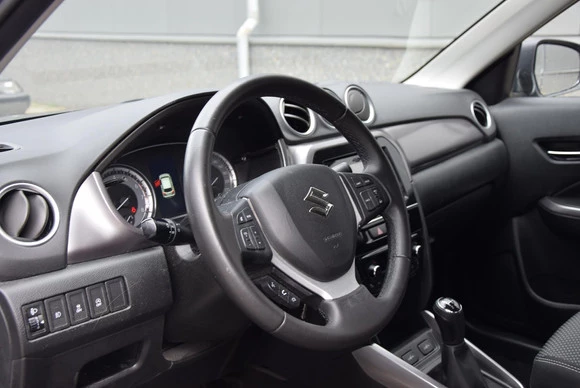 Suzuki Vitara - Afbeelding 8 van 29
