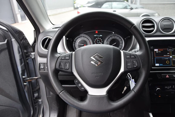 Suzuki Vitara - Afbeelding 11 van 29