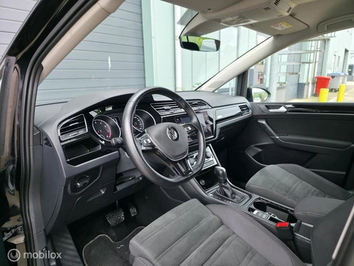 Volkswagen Touran - Afbeelding 6 van 30