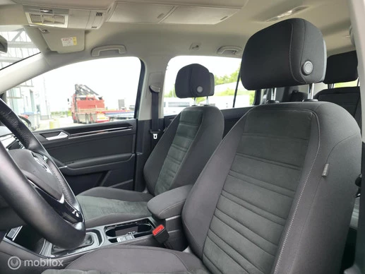 Volkswagen Touran - Afbeelding 7 van 30