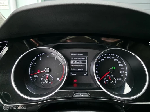 Volkswagen Touran - Afbeelding 18 van 30