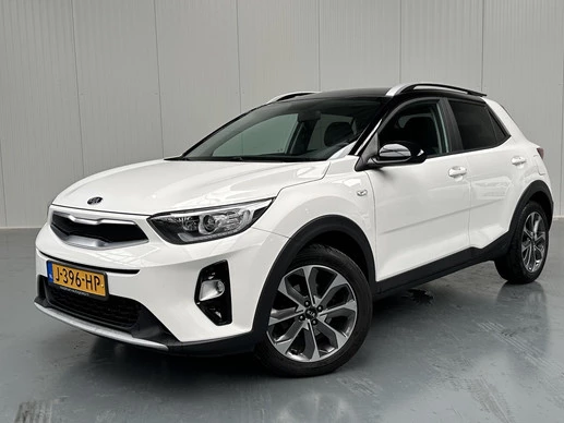 Kia Stonic - Afbeelding 1 van 28