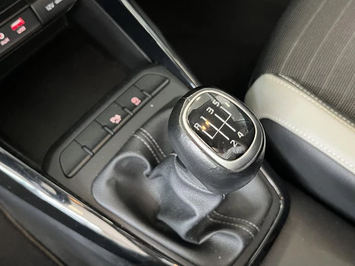 Kia Stonic - Afbeelding 20 van 28