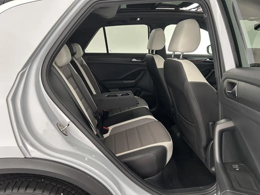 Volkswagen T-Roc - Afbeelding 14 van 30