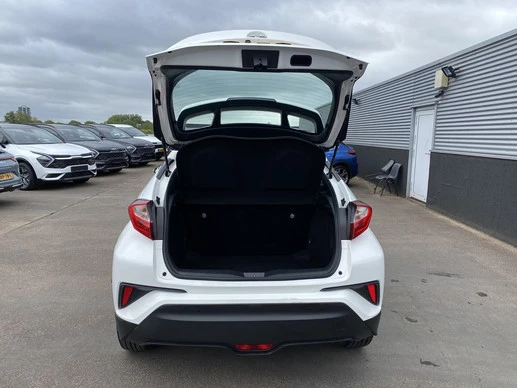 Toyota C-HR - Afbeelding 7 van 30